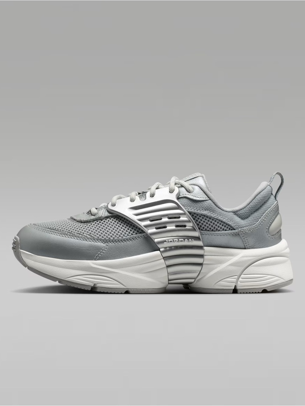 New Jordan Trunner O/S Reflect “Silver/Summit White “Women's Shoes IR1839-100